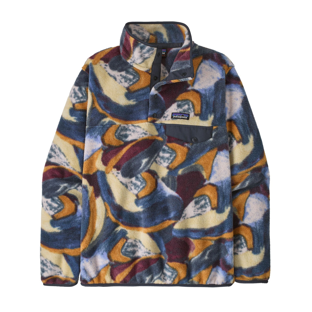 Women's Lightweight Synchilla Snap-T Pullover in Smudge: Smolder Blue | Photo 15 | Patagonia Bend