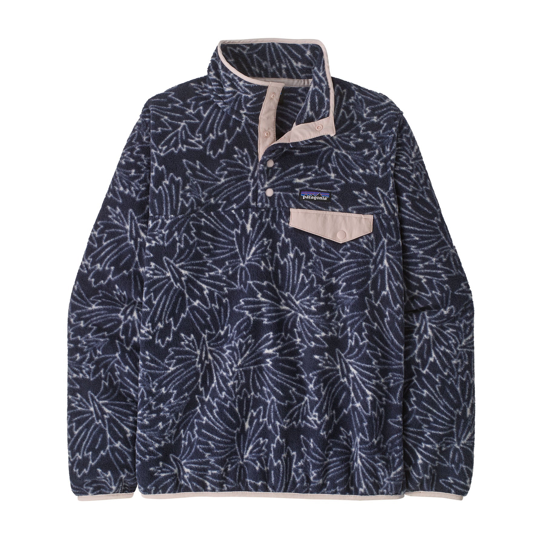 Women's Lightweight Synchilla Snap-T Pullover in Saxifrage: Sunken Blue | Photo 19 | Patagonia Bend